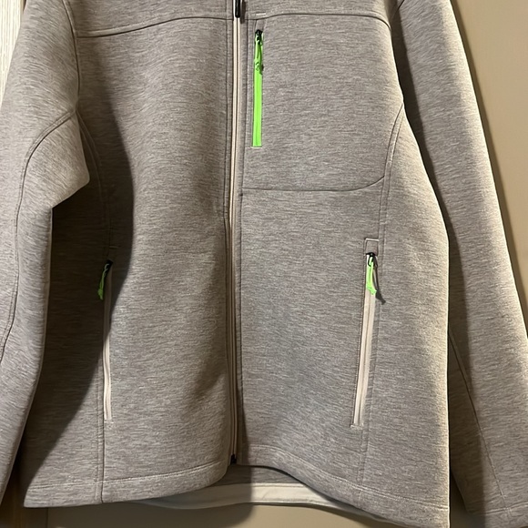 The North Face Jacket - Picture 3 of 7